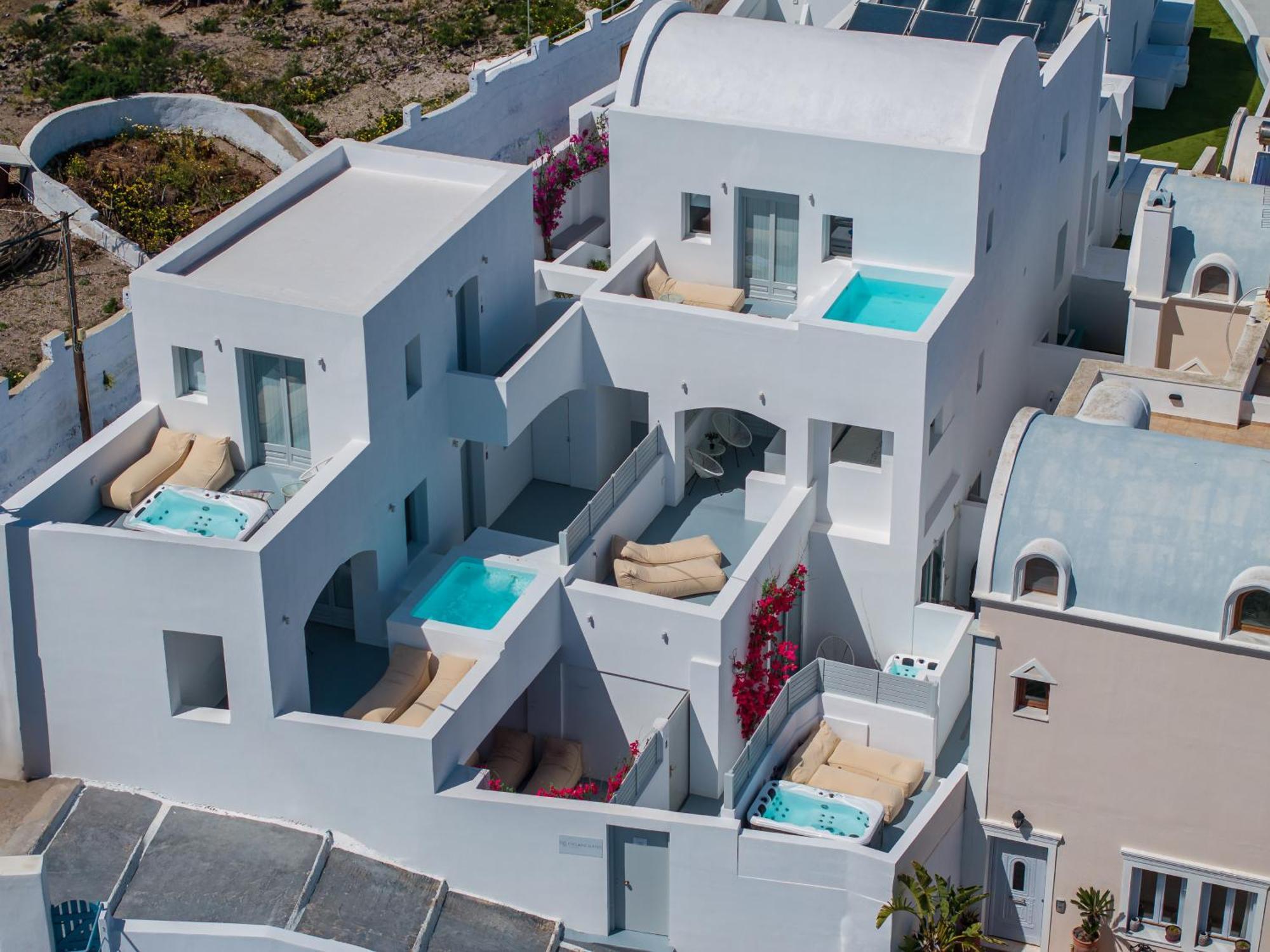 Cycladic Suites & Spa Fira  Extérieur photo