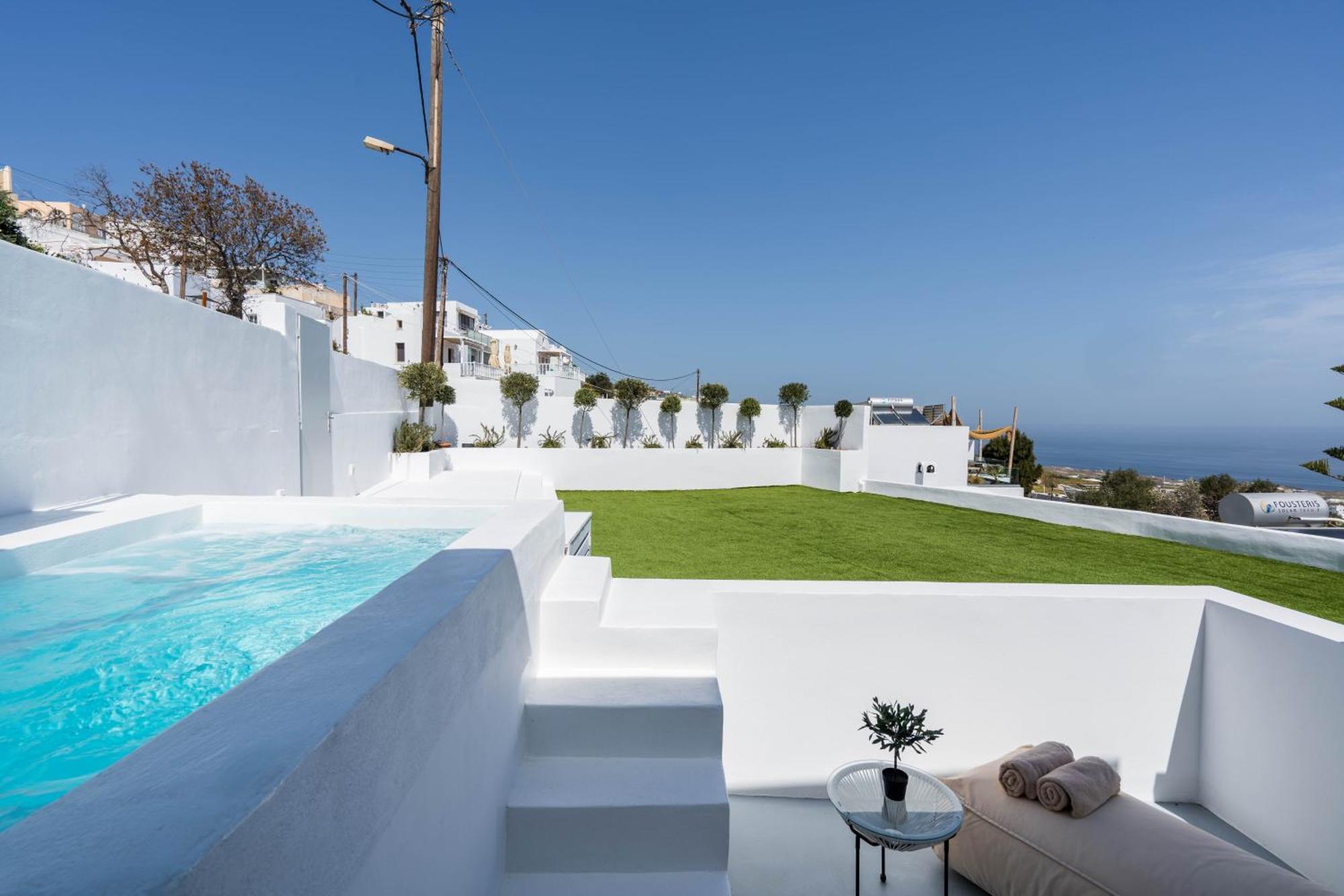 Cycladic Suites & Spa Fira  Chambre photo