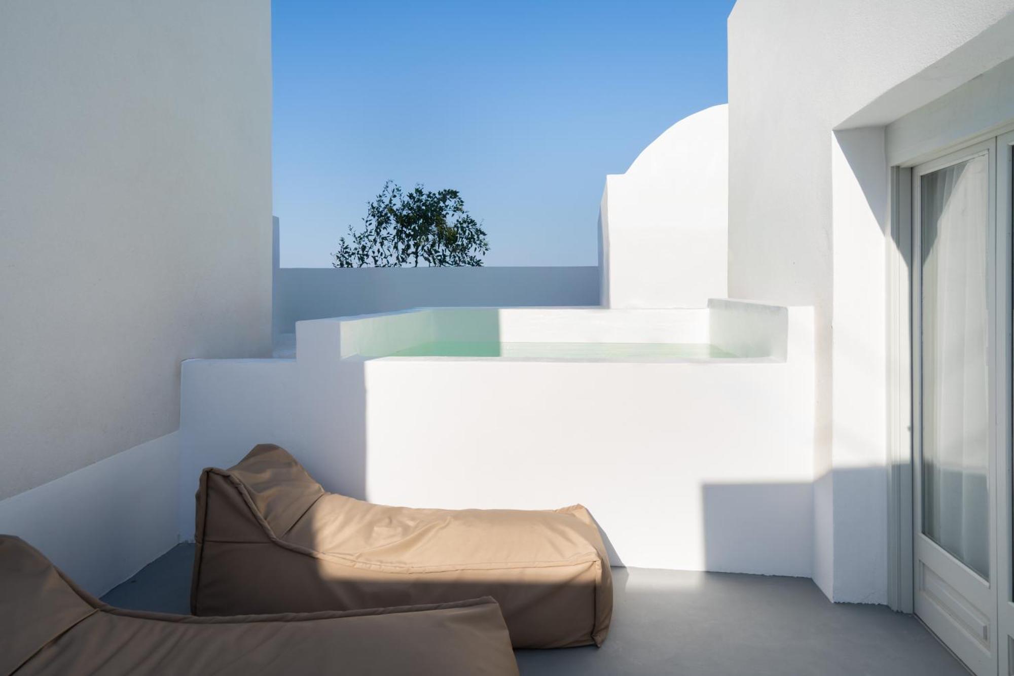 Cycladic Suites & Spa Fira  Extérieur photo